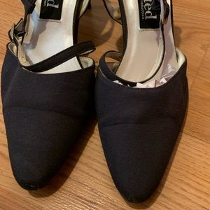 Unlisted a Kenneth Cole Production Charcoal Sling Back Dress Shoe sz 7